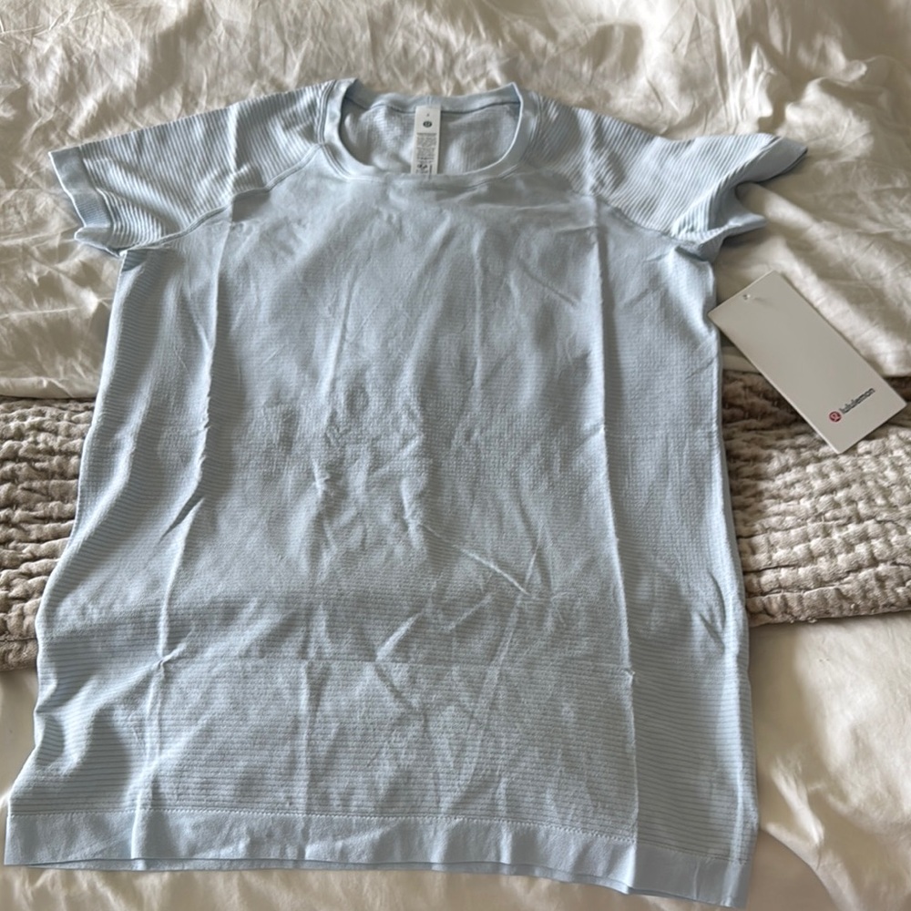 Lululemon Athletica Sky Blue Tee - Picture 6 of 9